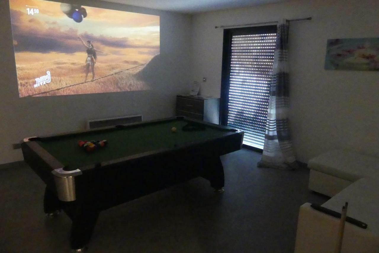 Loft Zen Balneo Parking Gratuit Sauna Hammam Billard Apartment